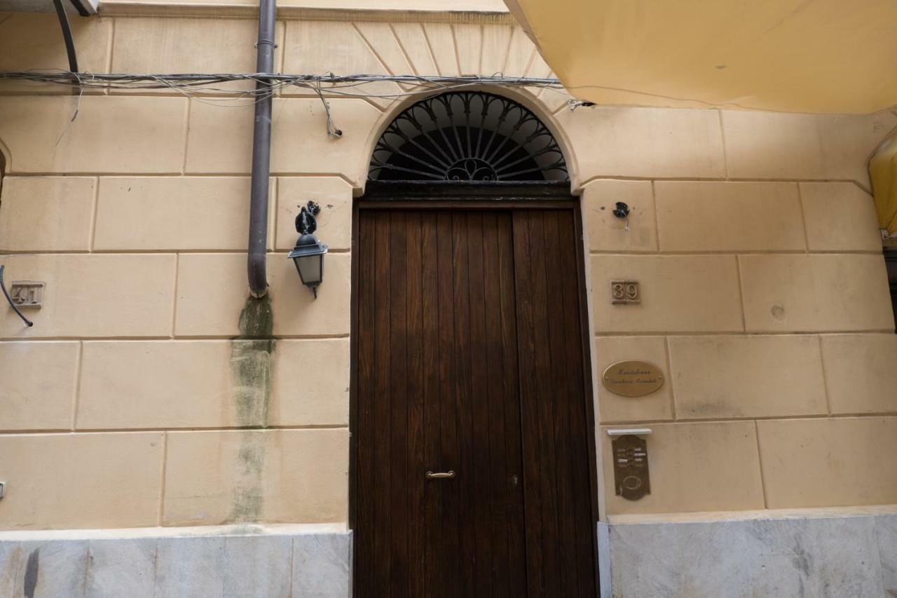 Апартаменти Centro Storico Casa Dell'Orologio Палермо Екстер'єр фото